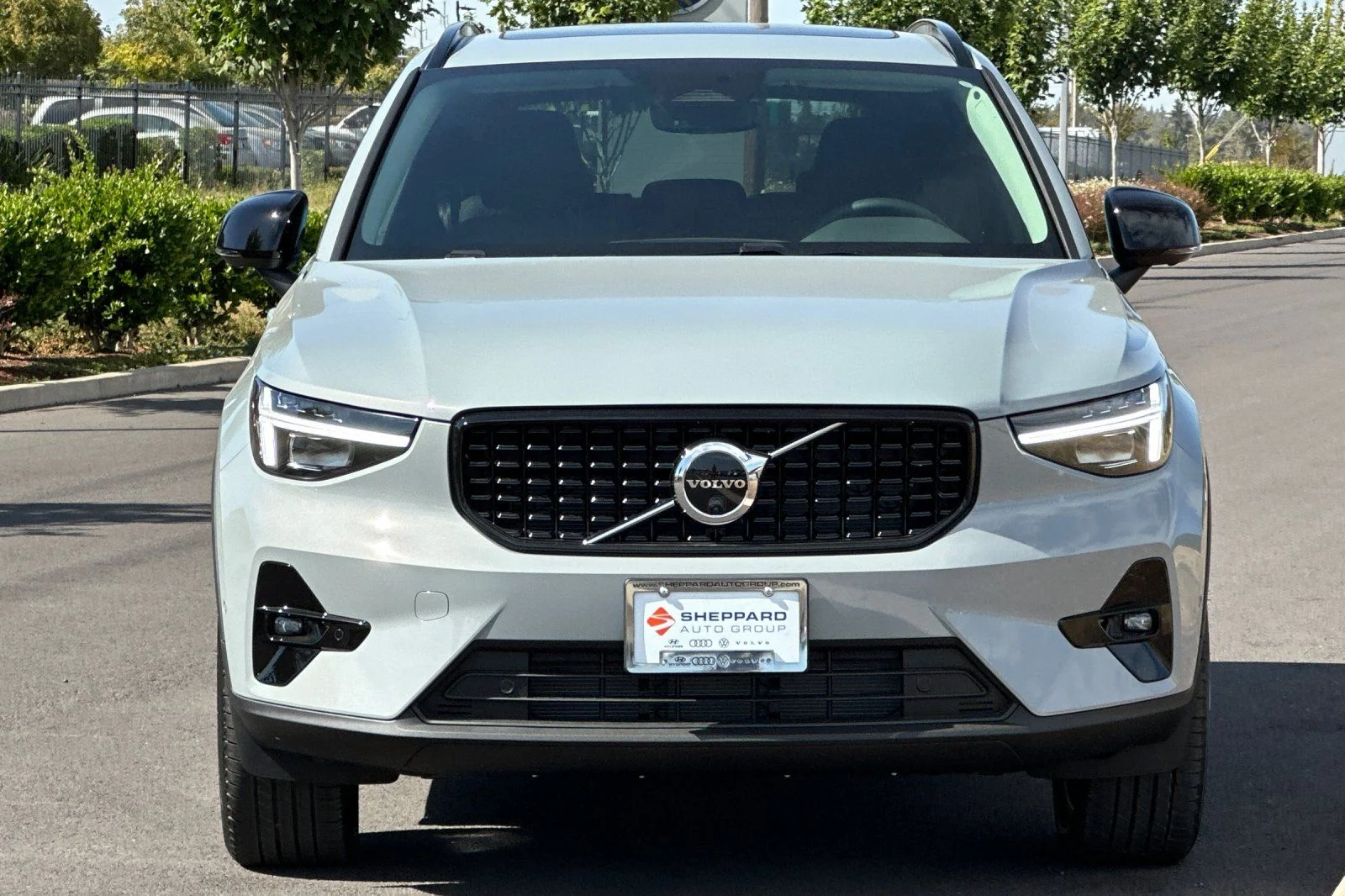 New 2026 Vapour Grey Volvo Plus image 8