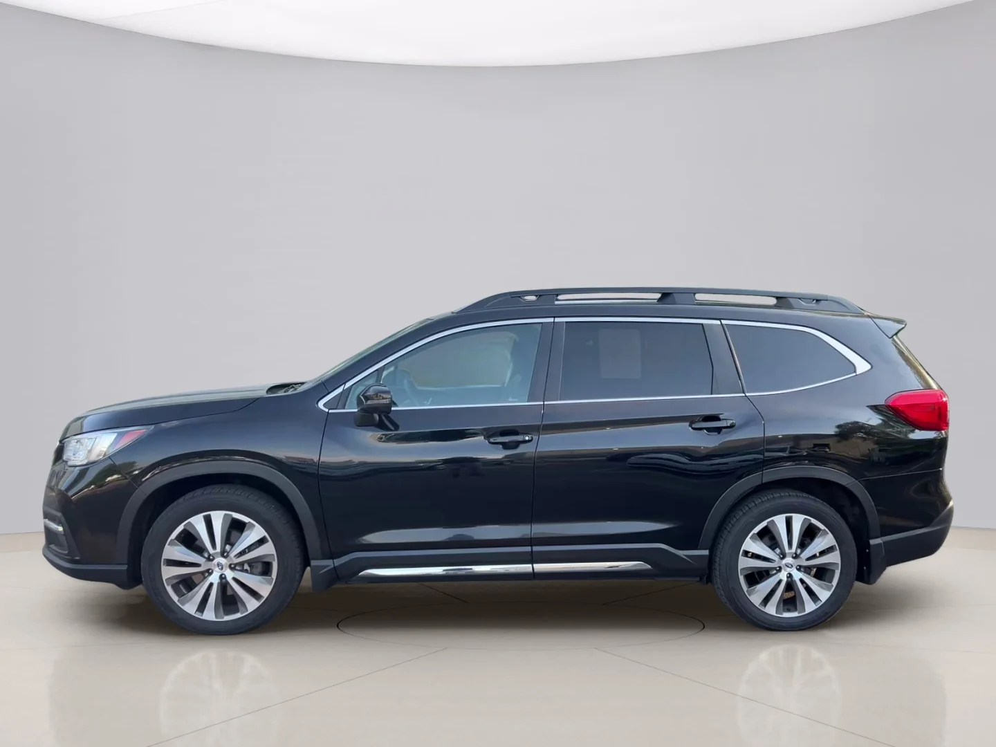 Used 2020 Black Subaru LIMITED image 2