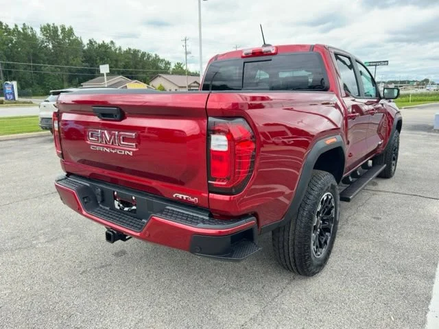 2026 GMC Canyon AT4 - Photo 15