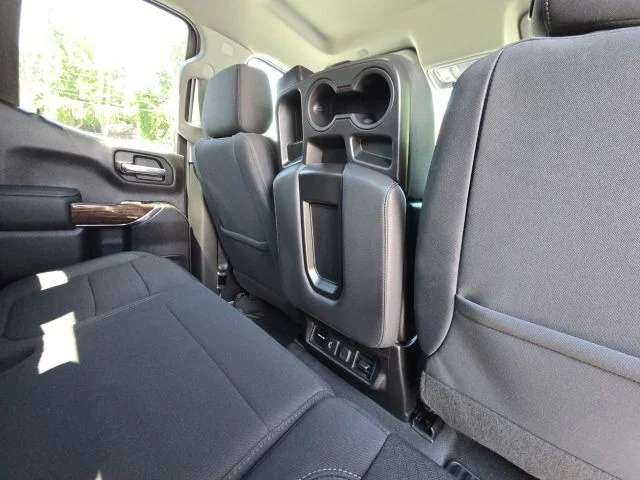 Certified Used 2022 White GMC SLE image 16