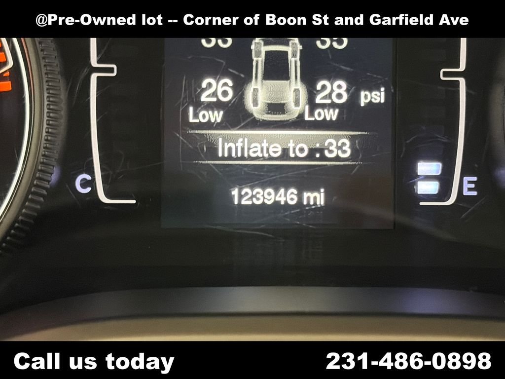Used 2016 Gray Jeep Altitude image 24
