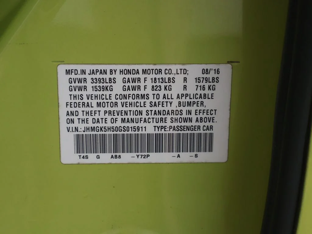 Used 2016 Mystic Yellow Pearl Honda LX image 43