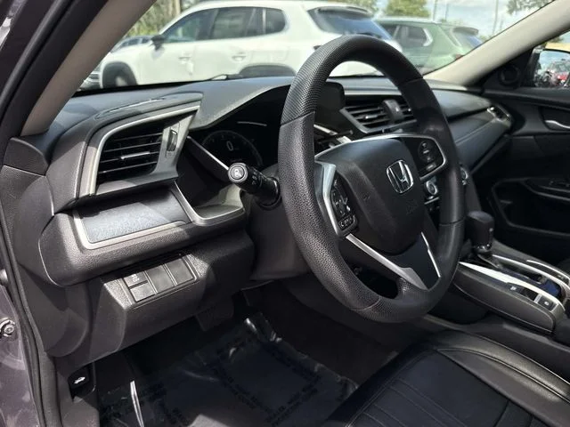 Used 2017  Honda EX-T image 24