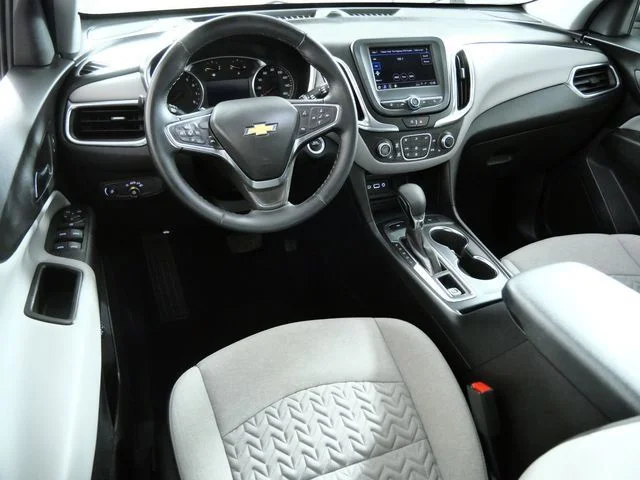 Used 2024 Gray Chevrolet LT image 4