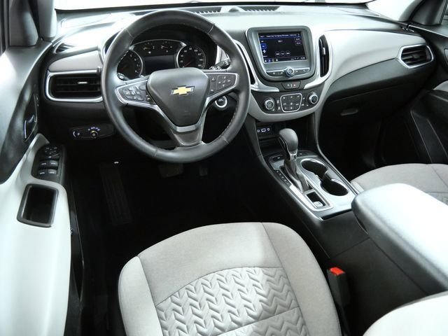 Used 2024 Gray Chevrolet LT image 4