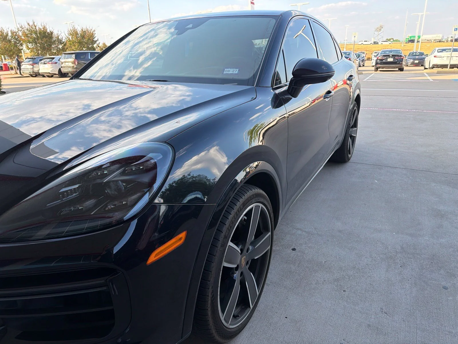 Used 2021  Porsche Turbo image 1
