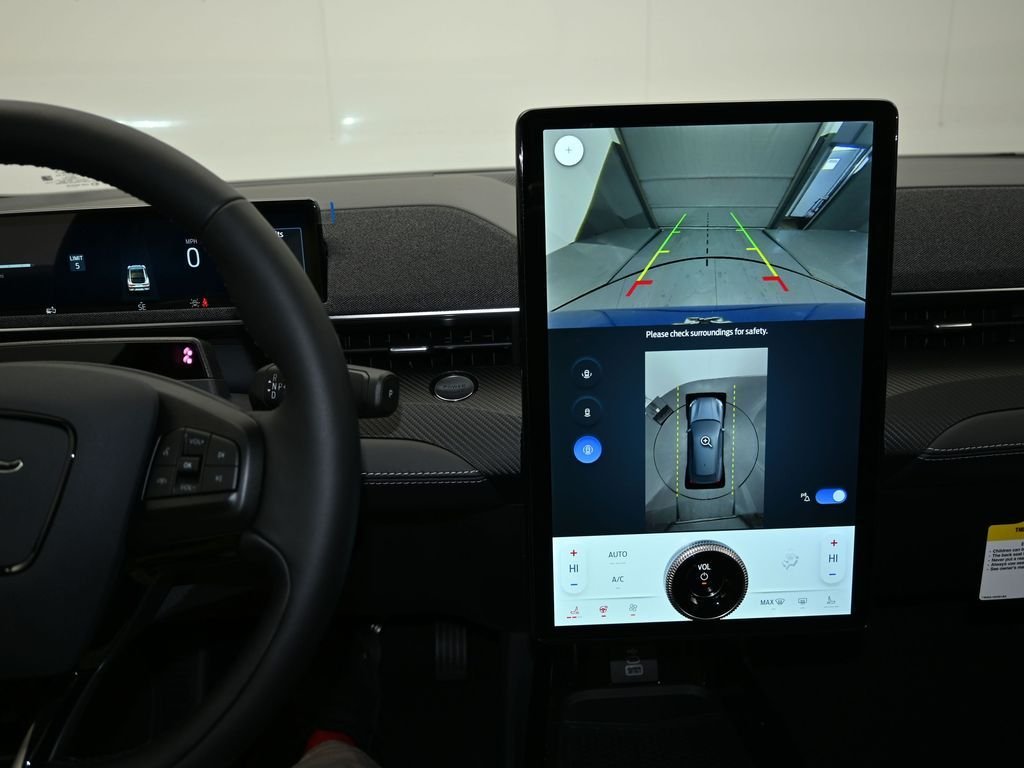 2025 Ford Mustang Mach-E Premium - Photo 20