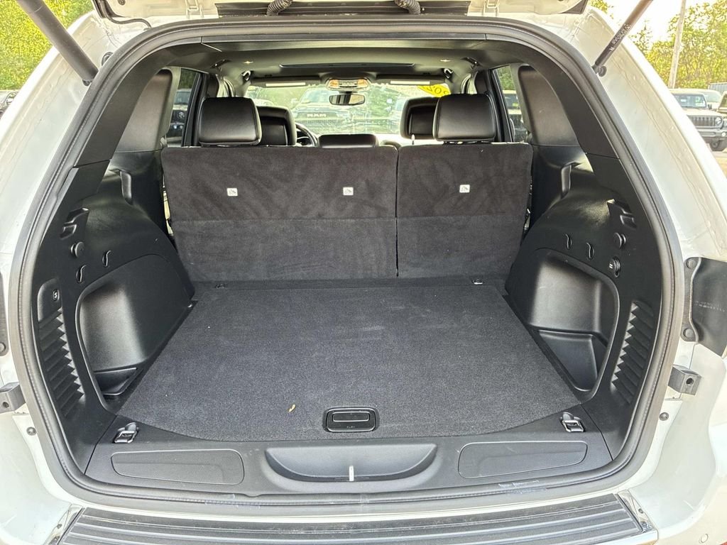 Used 2021 White Jeep Limited image 14