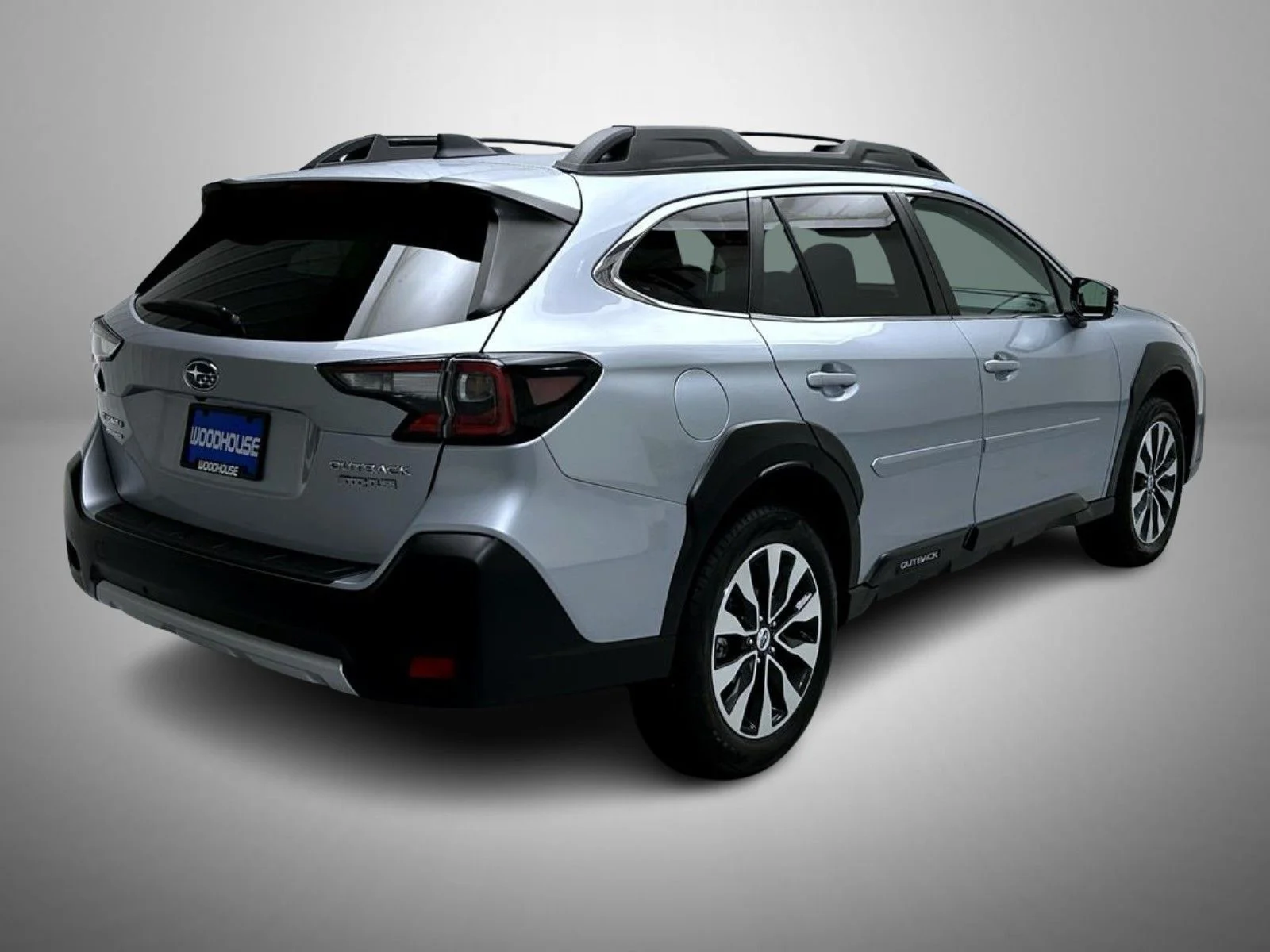 Used 2025 Silver Subaru Limited image 5