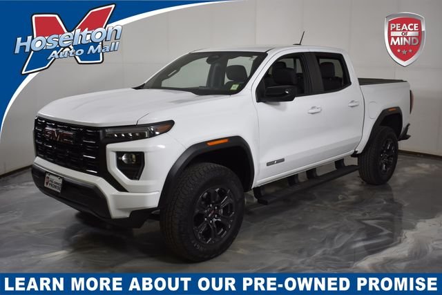 2025 GMC Canyon 2WD Elevation Crew Cab Short Box's photo