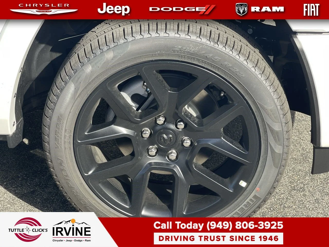 New 2027 Ivory White Tri-Coat Pearl-Coat Exterior Paint RAM Laramie image 16