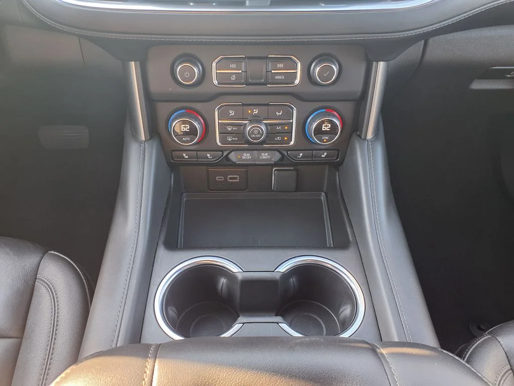 Used 2024 Gray Chevrolet LT image 34