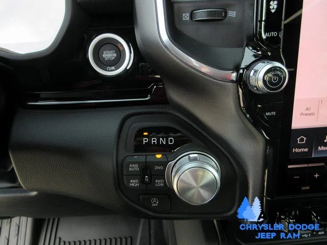 New 2026 Diamond Black Crystal Pearl-Coat Exterior Paint RAM LARAMIE image 11