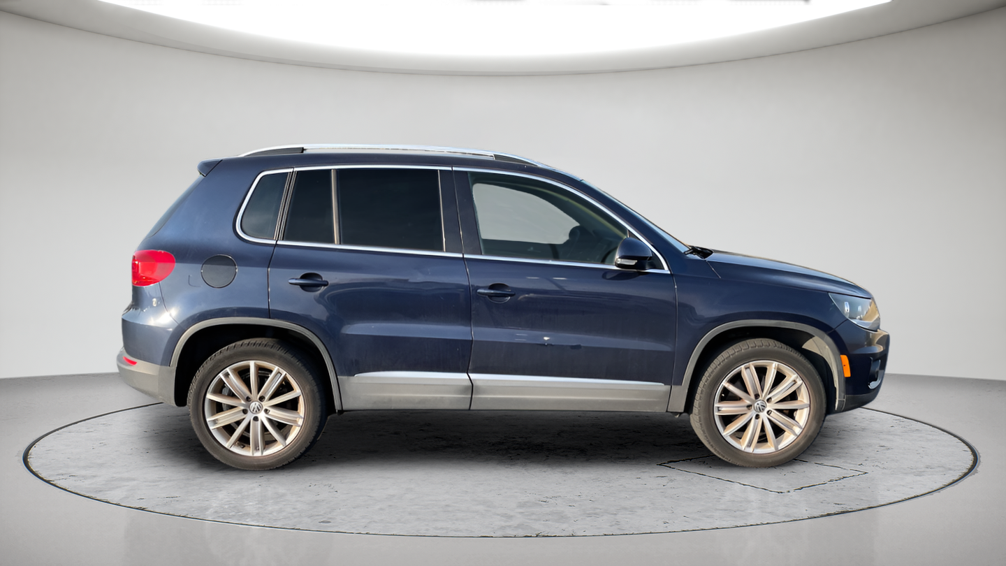 Used 2013 Volkswagen Tiguan SE with VIN WVGBV3AX7DW072304 for sale in Union Gap, WA