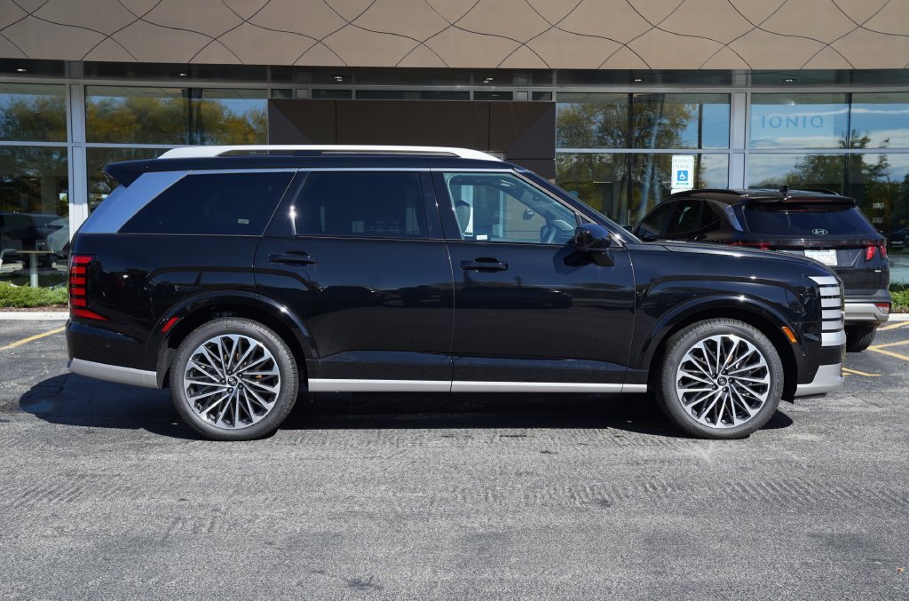 New 2027 Abyss Black Pearl Hyundai Calligraphy image 20