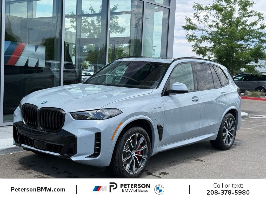 2026 BMW X5 xDrive50e's photo