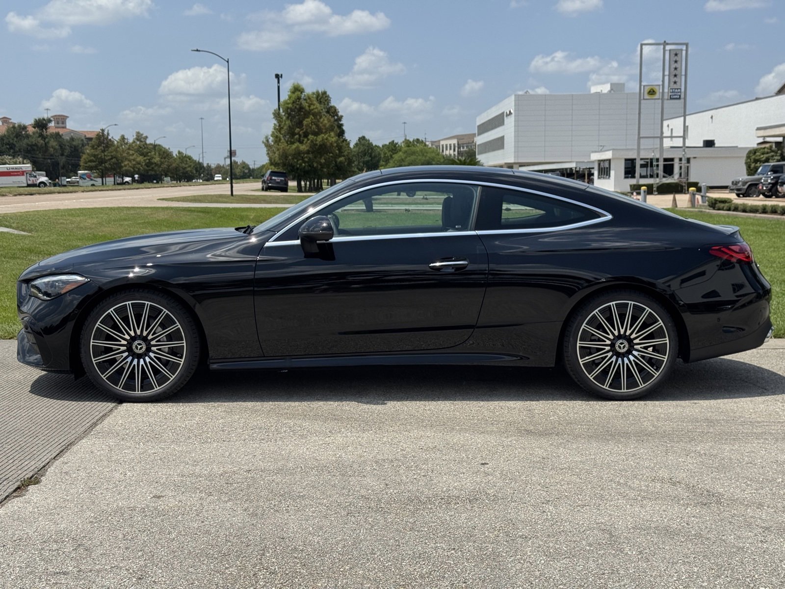 New 2026 Black Mercedes-Benz CLE 300 image 27