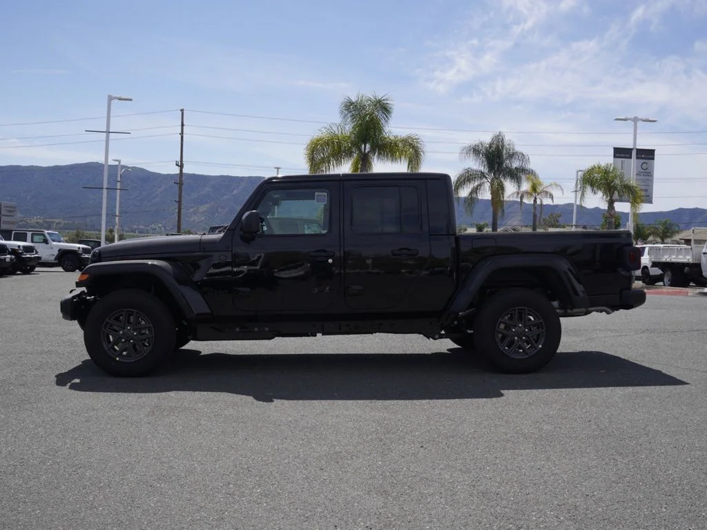 New 2026 Black Clear-Coat Exterior Paint Jeep Sport S image 6