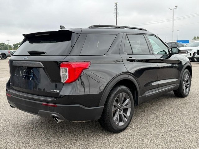 Used 2023 Black Ford XLT image 7