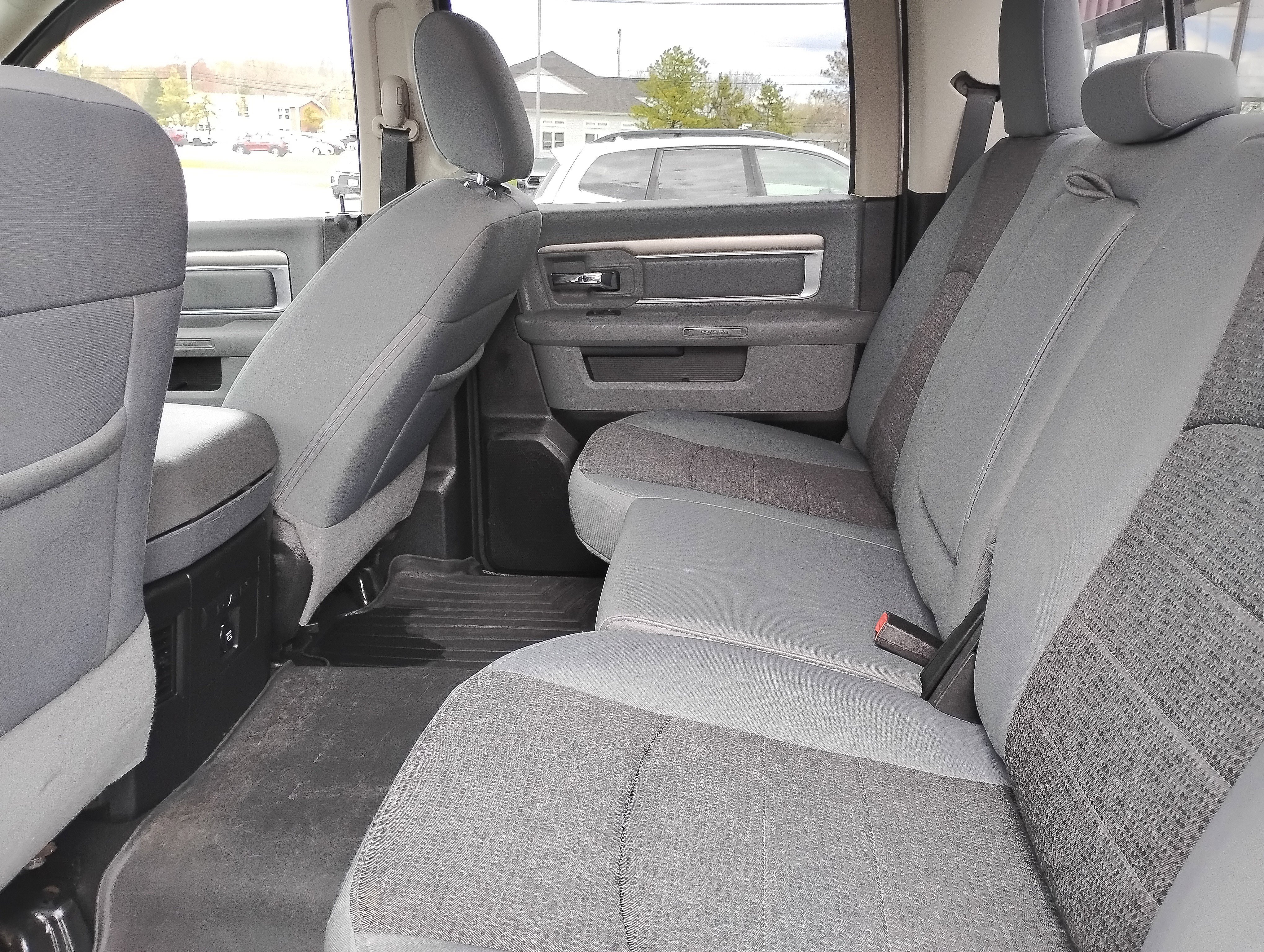 Used 2018 Bright White Clearcoat Ram Big Horn image 9