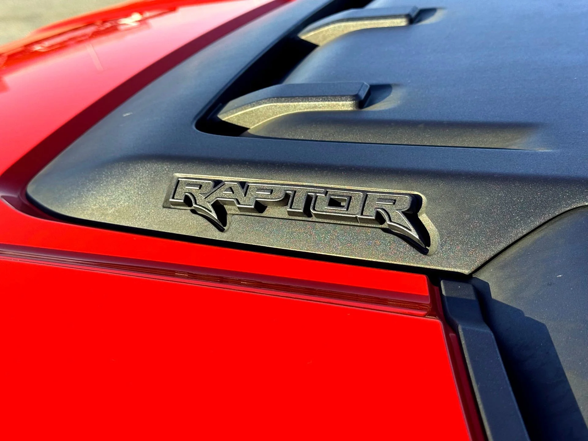 Used 2023 Orange Ford Raptor image 3
