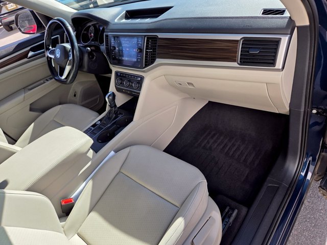 2021 Volkswagen Atlas SE w/Tech - Photo 17