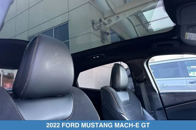 Used 2022 Black Ford GT image 19