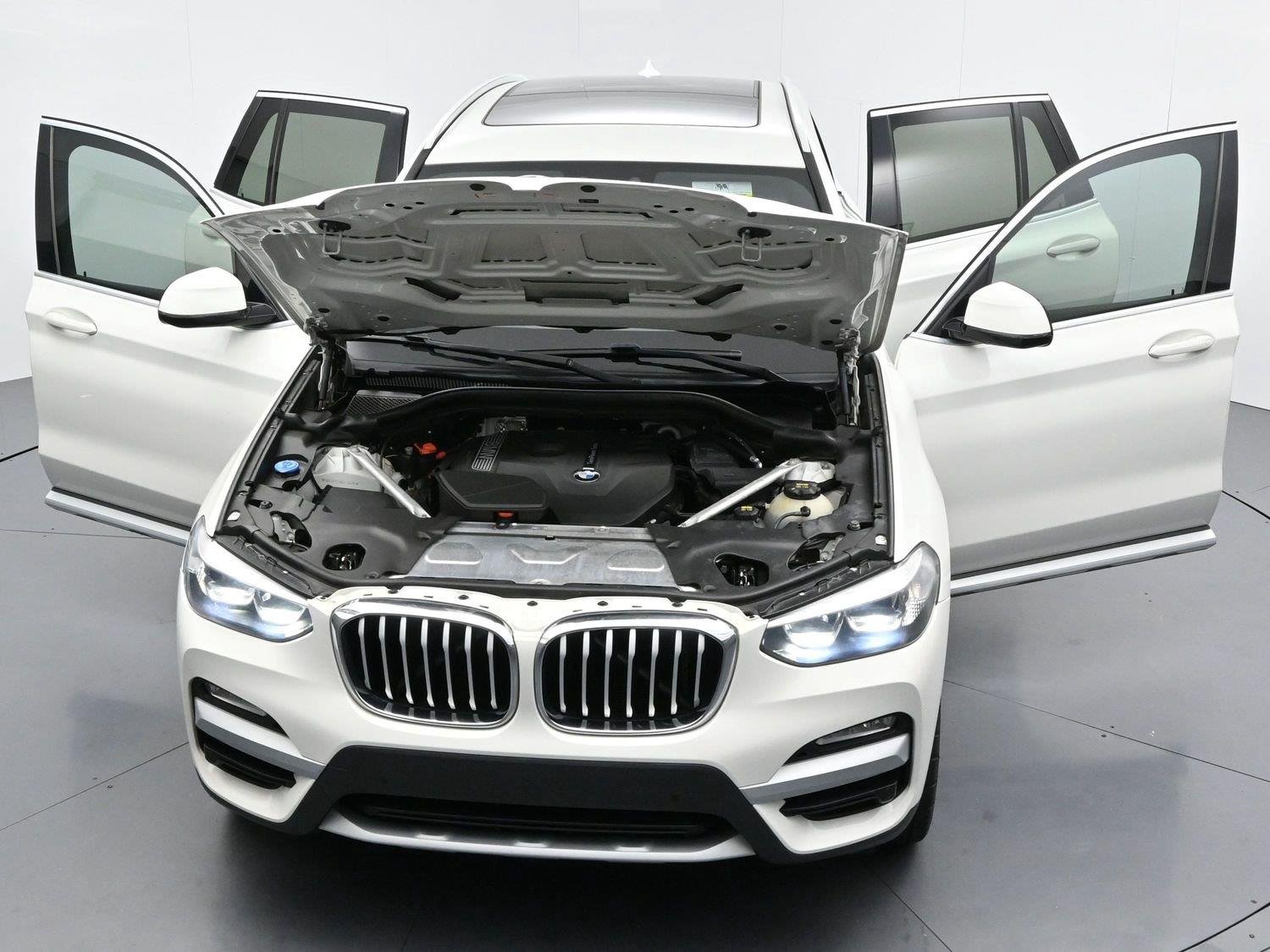 Used 2019 Alpine White BMW sDrive30i image 40