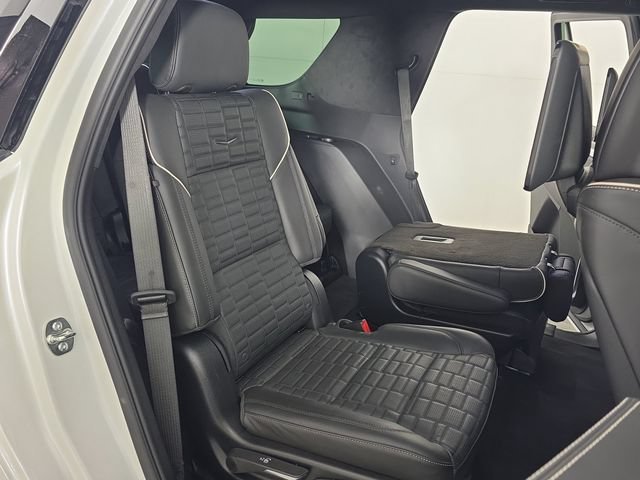 Used 2025 Crystal White Tricoat Cadillac Sport Platinum image 30