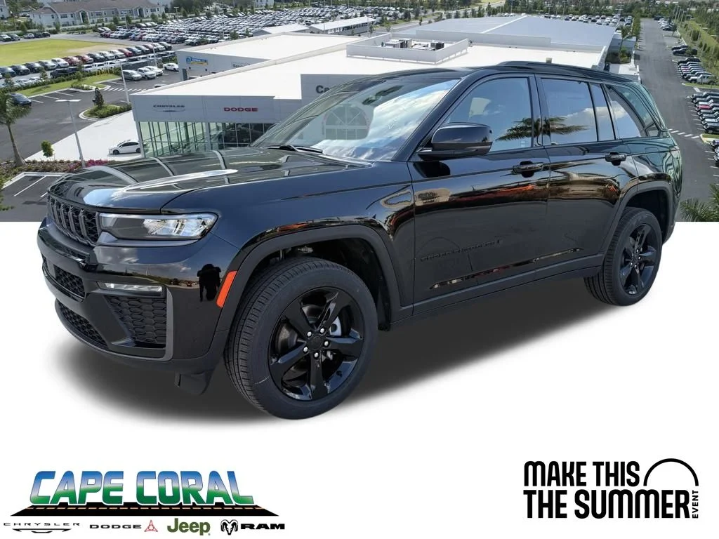 New 2026 Diamond Black Crystal Pearlcoat Jeep Limited image 1