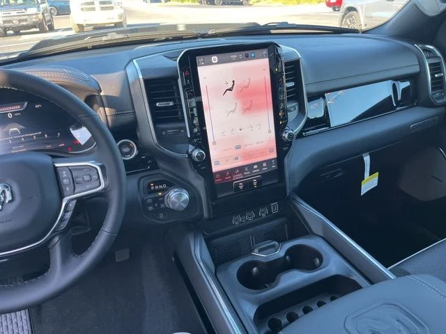 2026 RAM 1500 Laramie - Photo 16