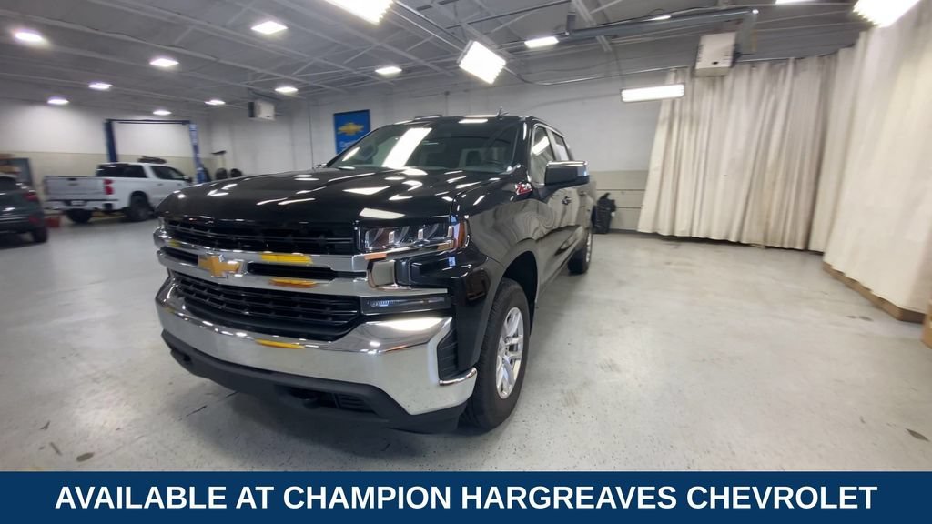 Used 2022 Black Chevrolet LT image 10