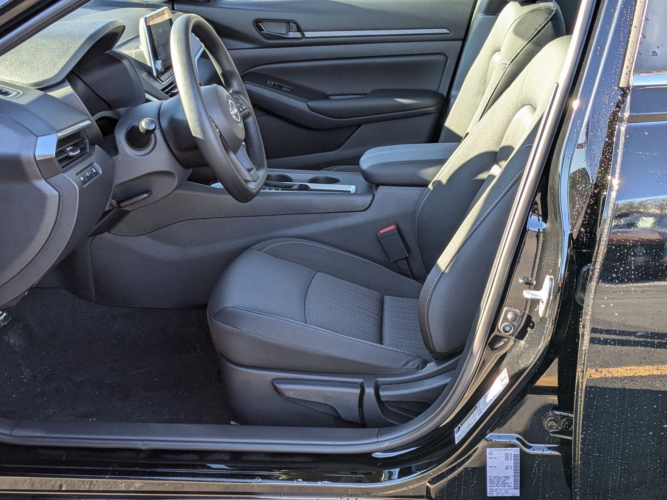 2025 Nissan Altima S - Photo 11