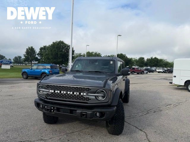 Used 2023 Carbonized Gray Metallic Ford Badlands image 4