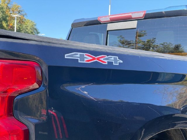 Used 2020 Blue Chevrolet LT image 18