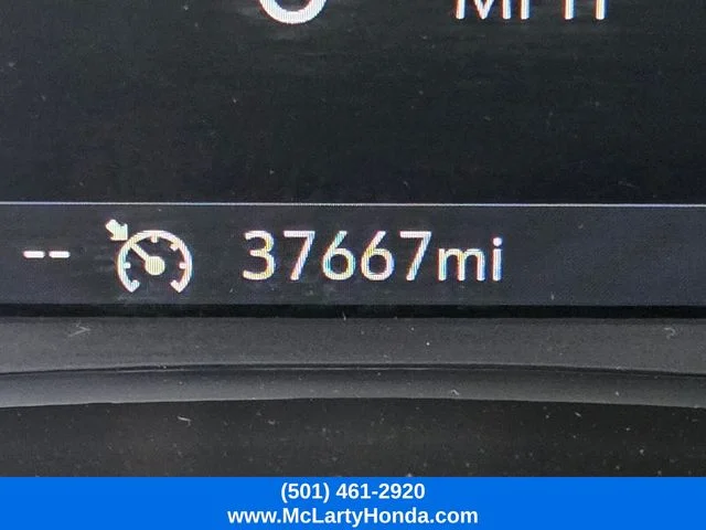 Used 2025 Summit White Chevrolet LT image 31