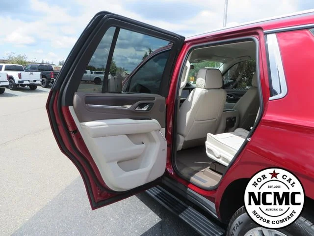 2023 GMC Yukon Denali - Photo 34