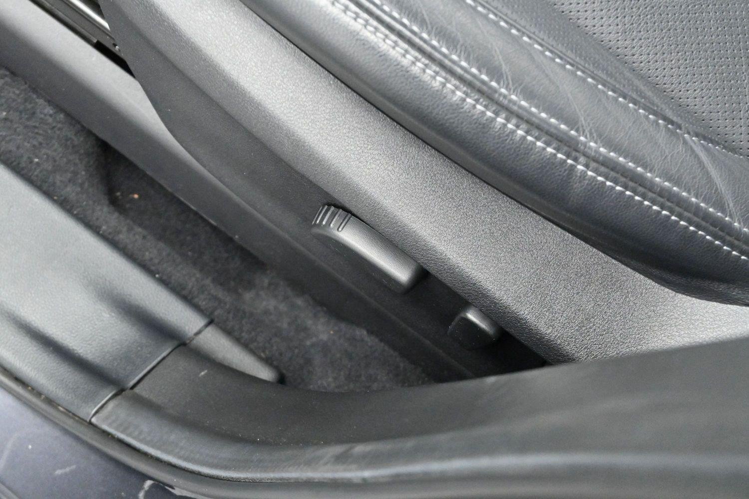 Used 2023 Magnetite Gray Metallic Subaru Limited image 14