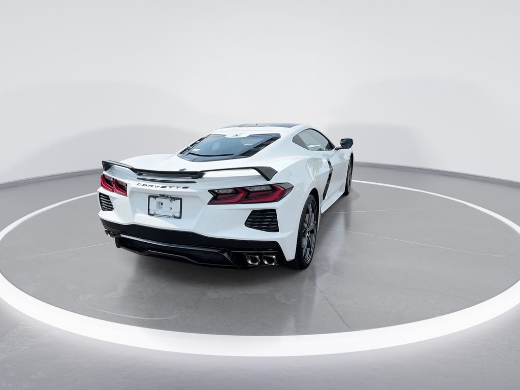 Used 2020 White Chevrolet Stingray image 8