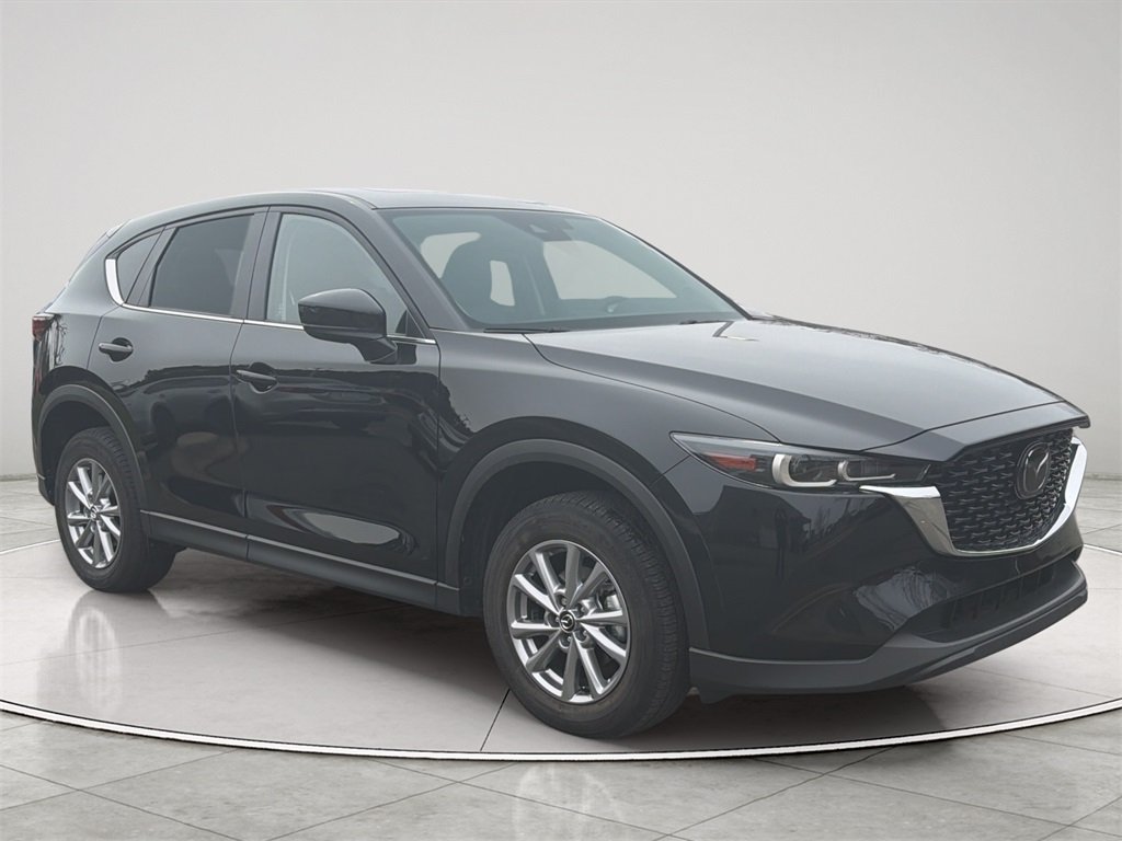 2023 Mazda CX-5 S Preferred package