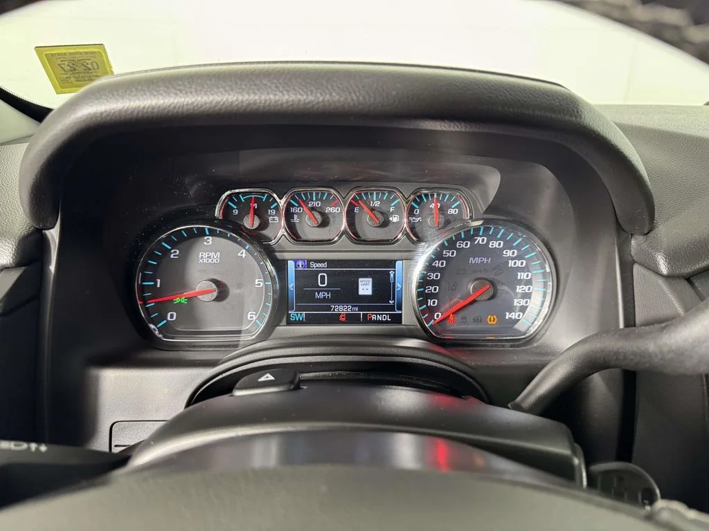 Used 2020 Gray Chevrolet LT image 3