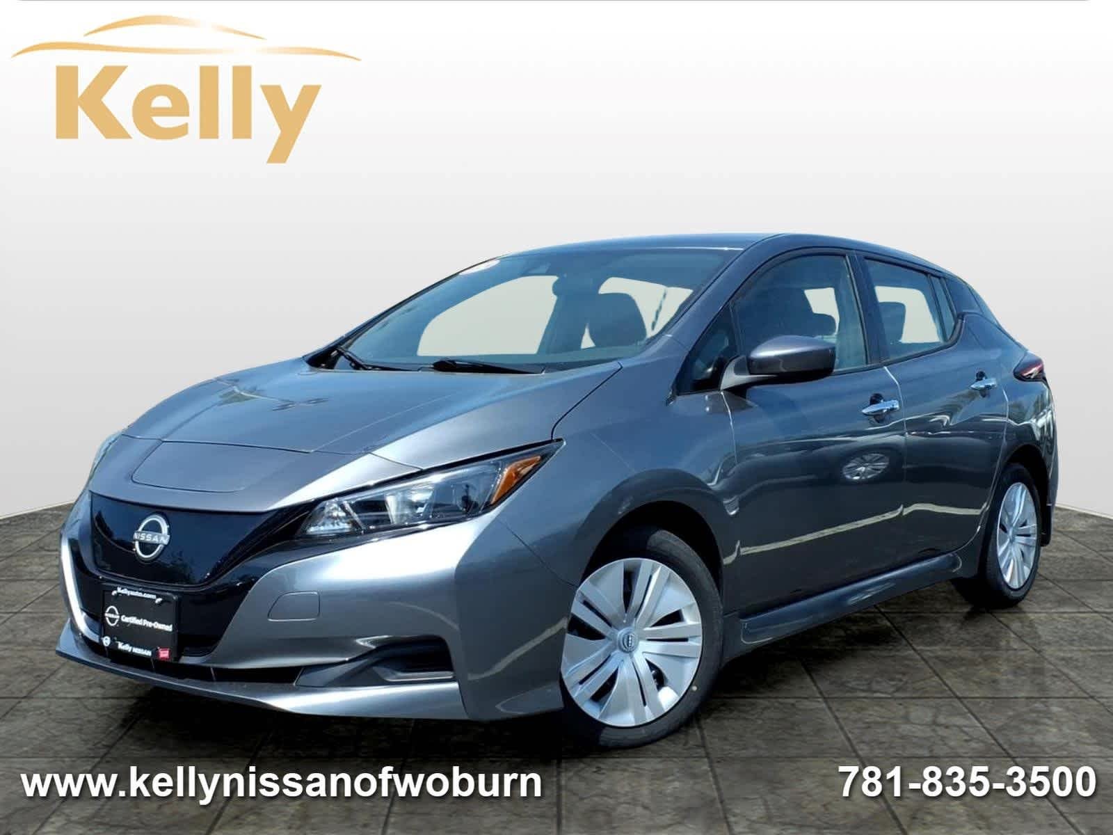 2023 Nissan Leaf S's photo
