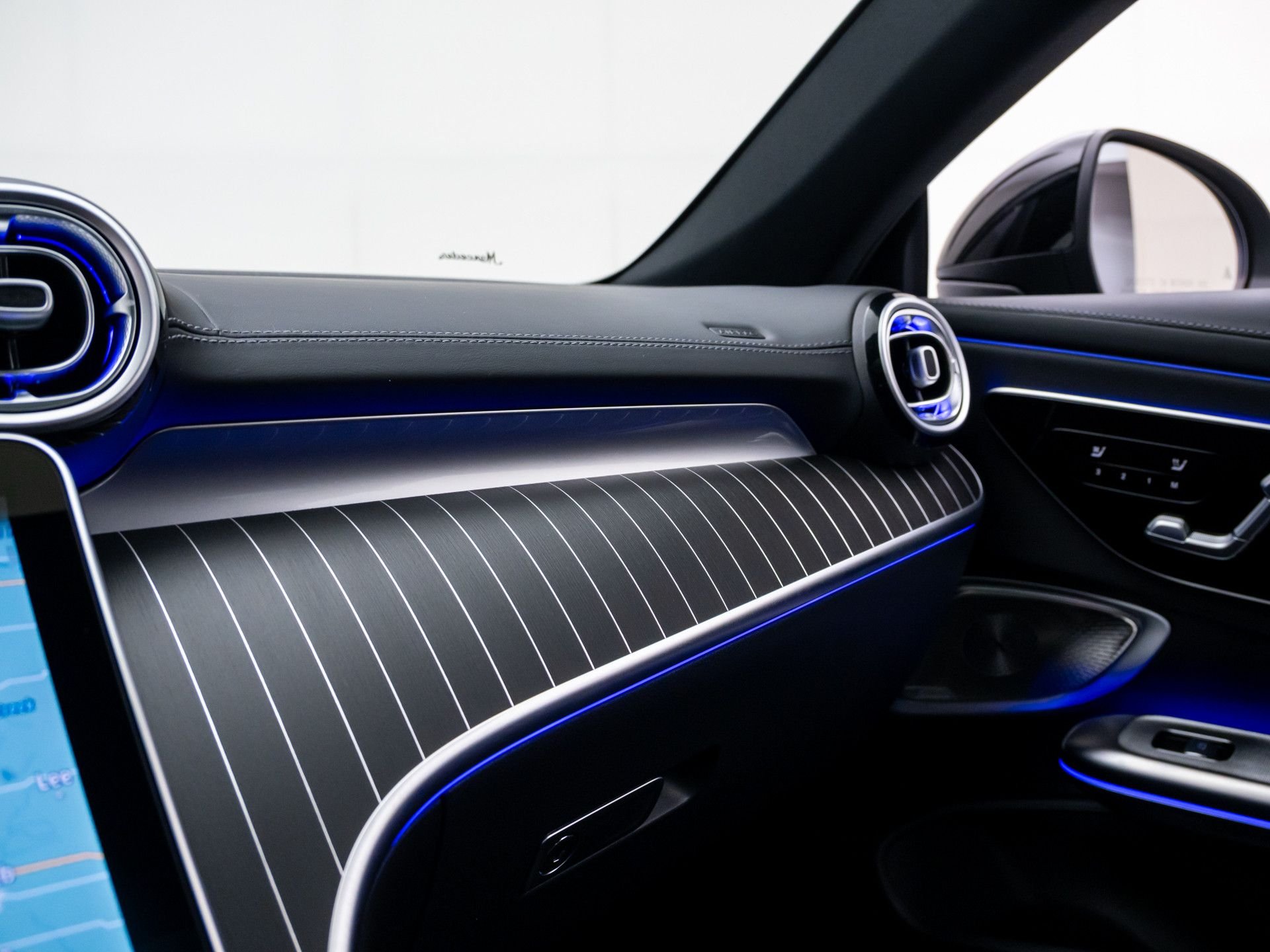 New 2026 Graphite Grey Metallic Mercedes-Benz CLE 300 image 29