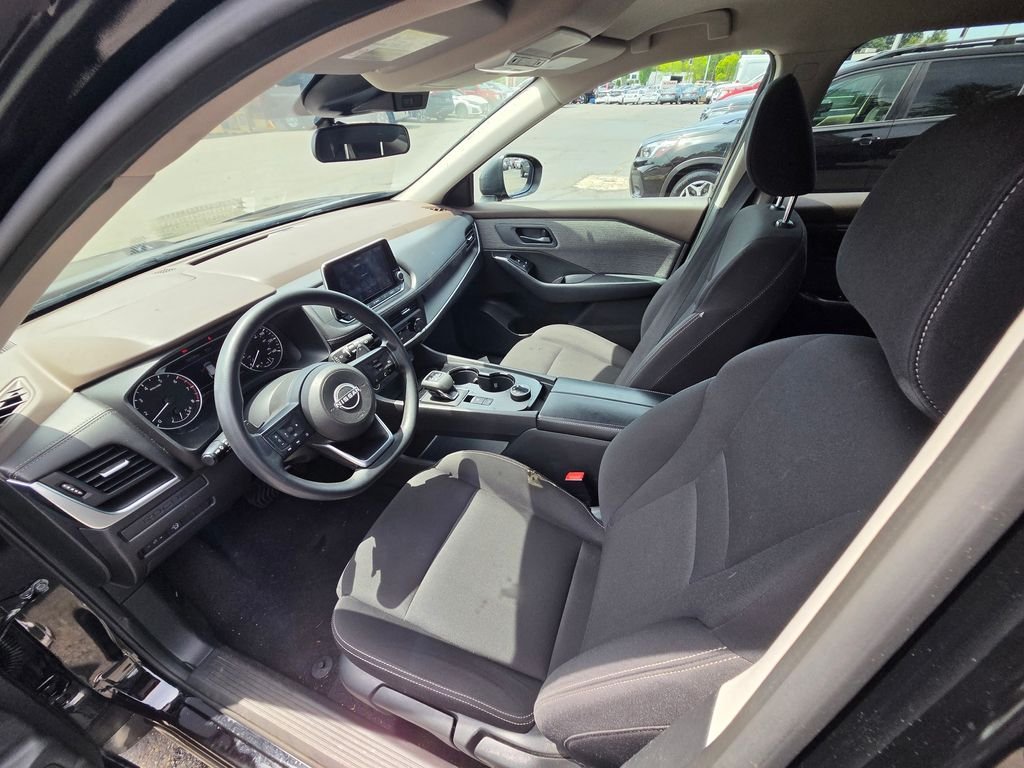 Used 2023 Black Nissan S image 13