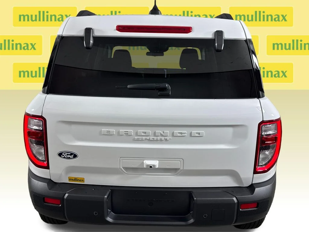 New 2026 White Ford Big Bend image 18