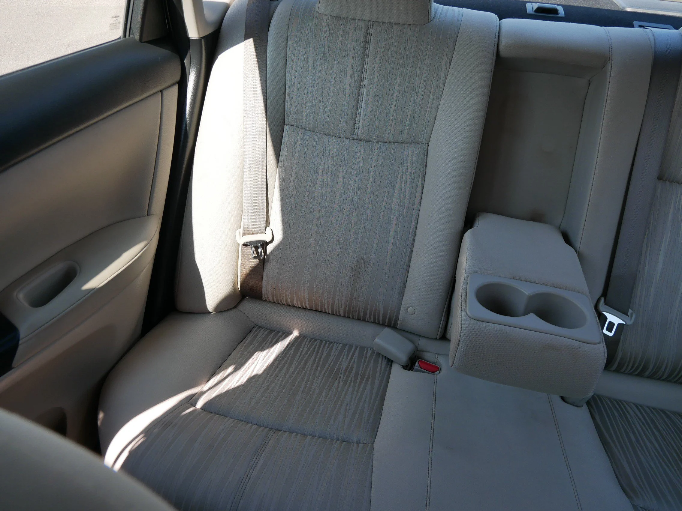 Used 2016 Deep Blue Pearl Nissan SV image 12