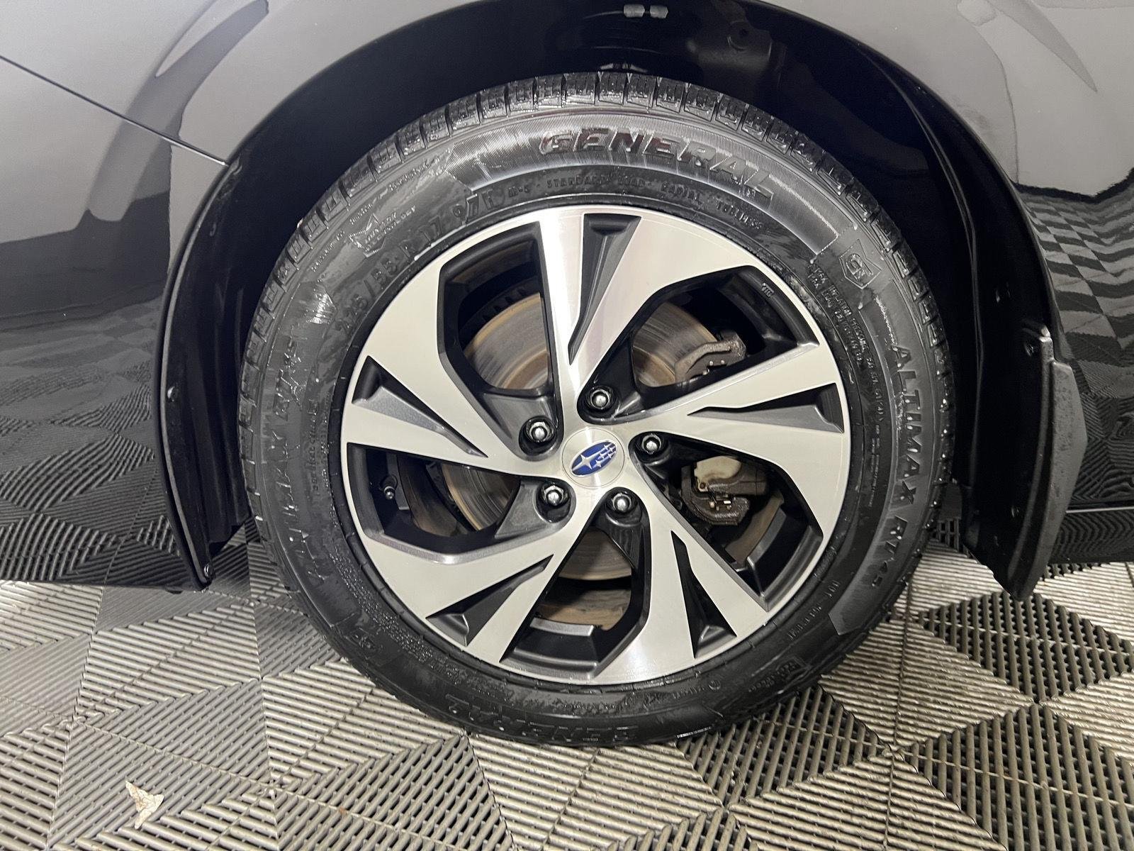 Used 2024 Crystal Black Silica Subaru Premium image 22