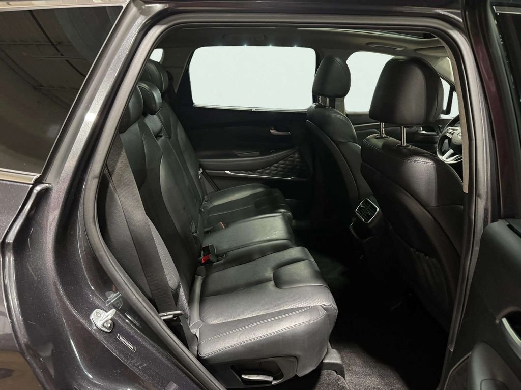 2020 Hyundai Santa Fe Limited - Photo 26