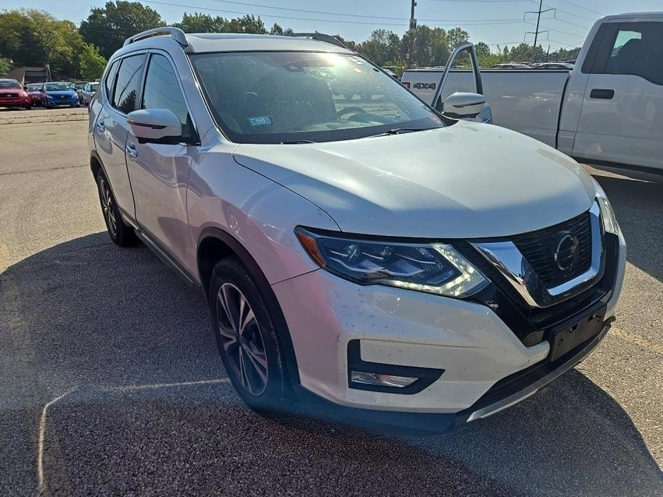2018 Nissan Rogue SL photo 4