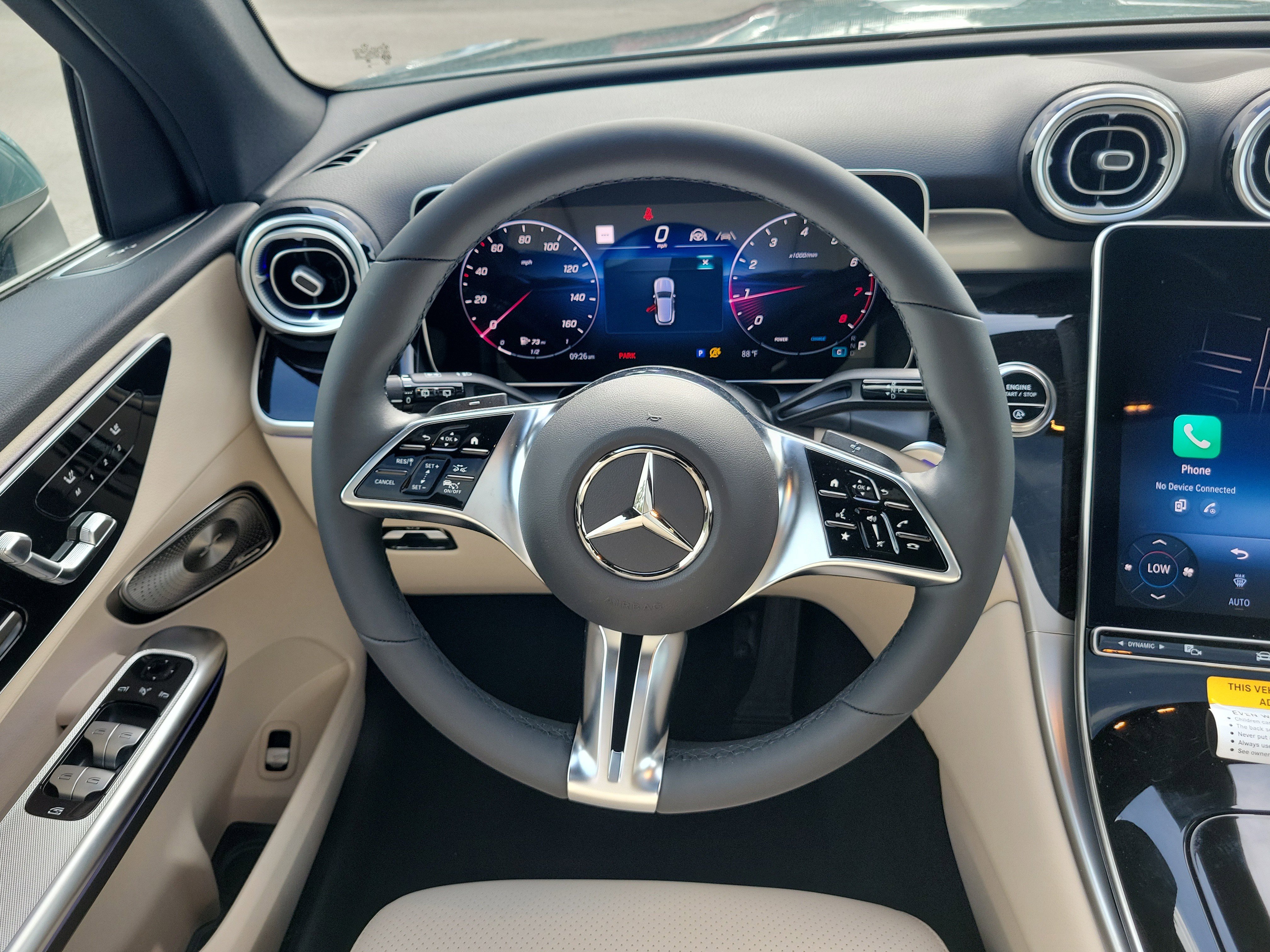 New 2026 Verde Silver Metallic Mercedes-Benz GLC 300 image 44